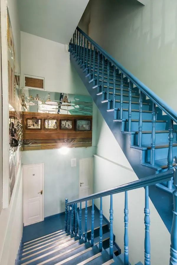Emigrant Boutique Hotel Tbilisi 4*,