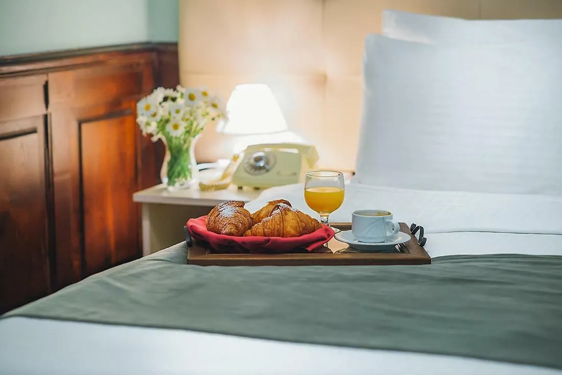 Emigrant Boutique Hotel Tbilisi 4*,  Georgia